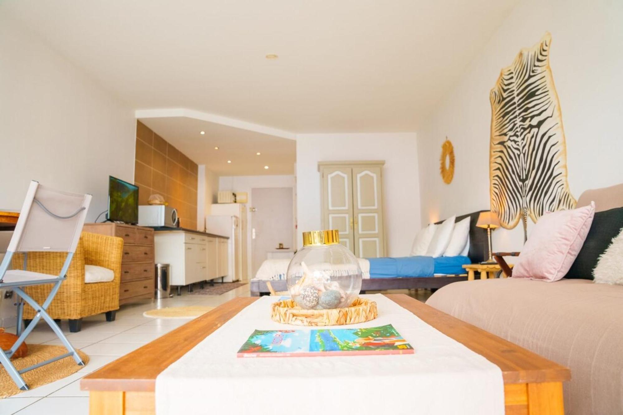 Jolie Studio Mont Vernon Residence Cul de Sac Ngoại thất bức ảnh